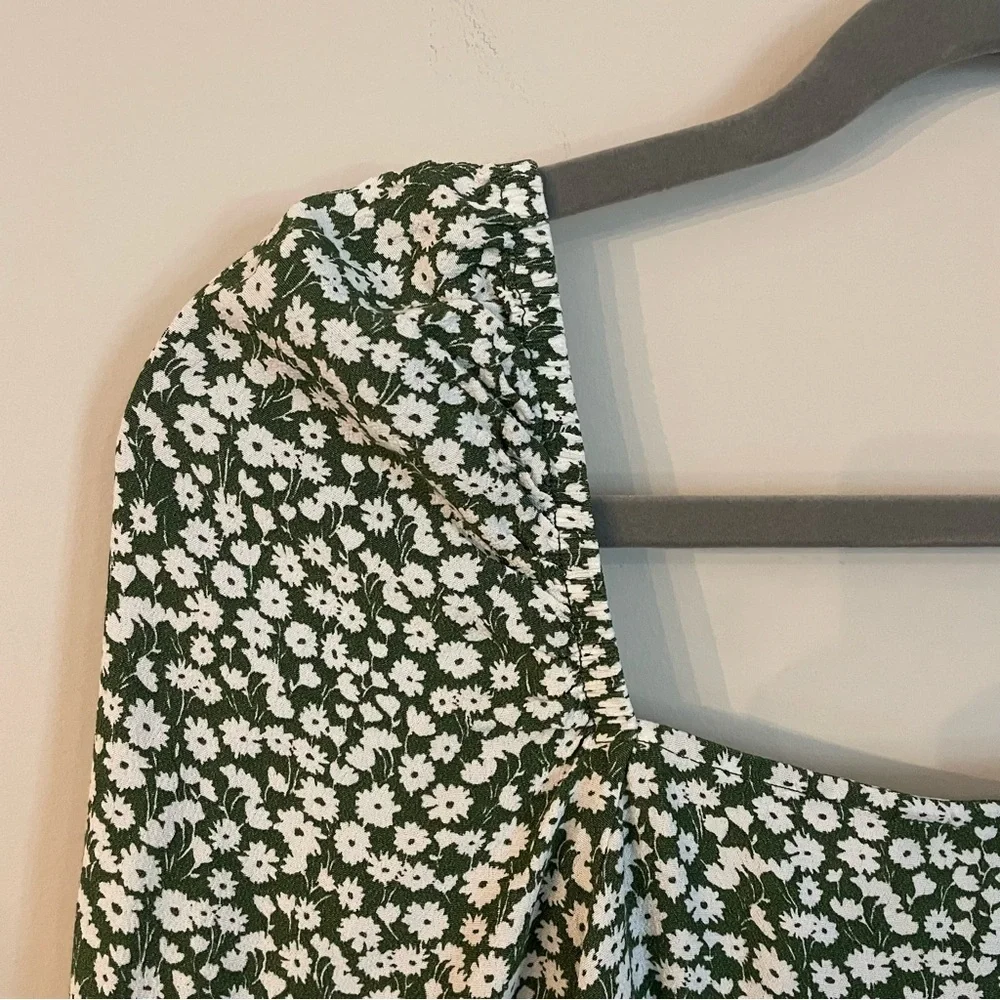 Boden Sweetheart Neckline Slight Puff Long-Sleeve Blouse Size 2